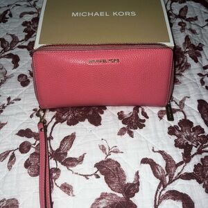 Michael Kors Pink Wristlet Wallet